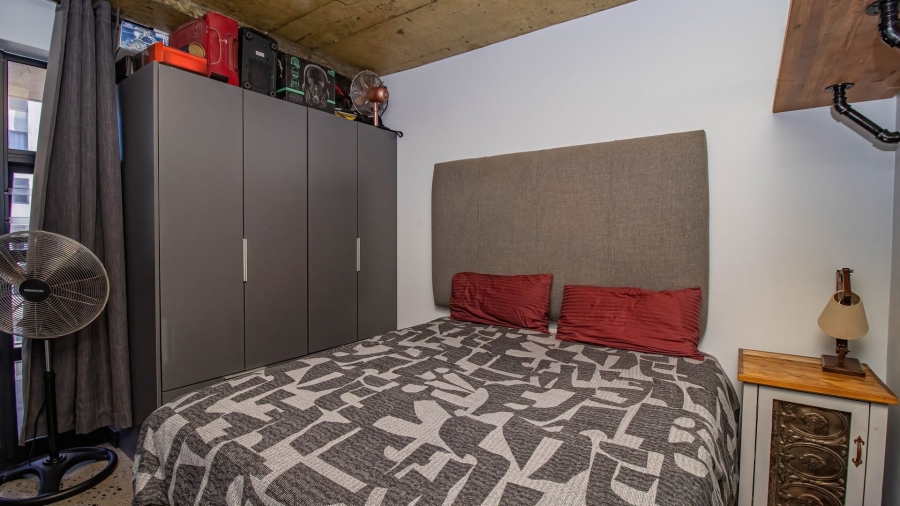 1 Bedroom Property for Sale in Beachfront Western Cape